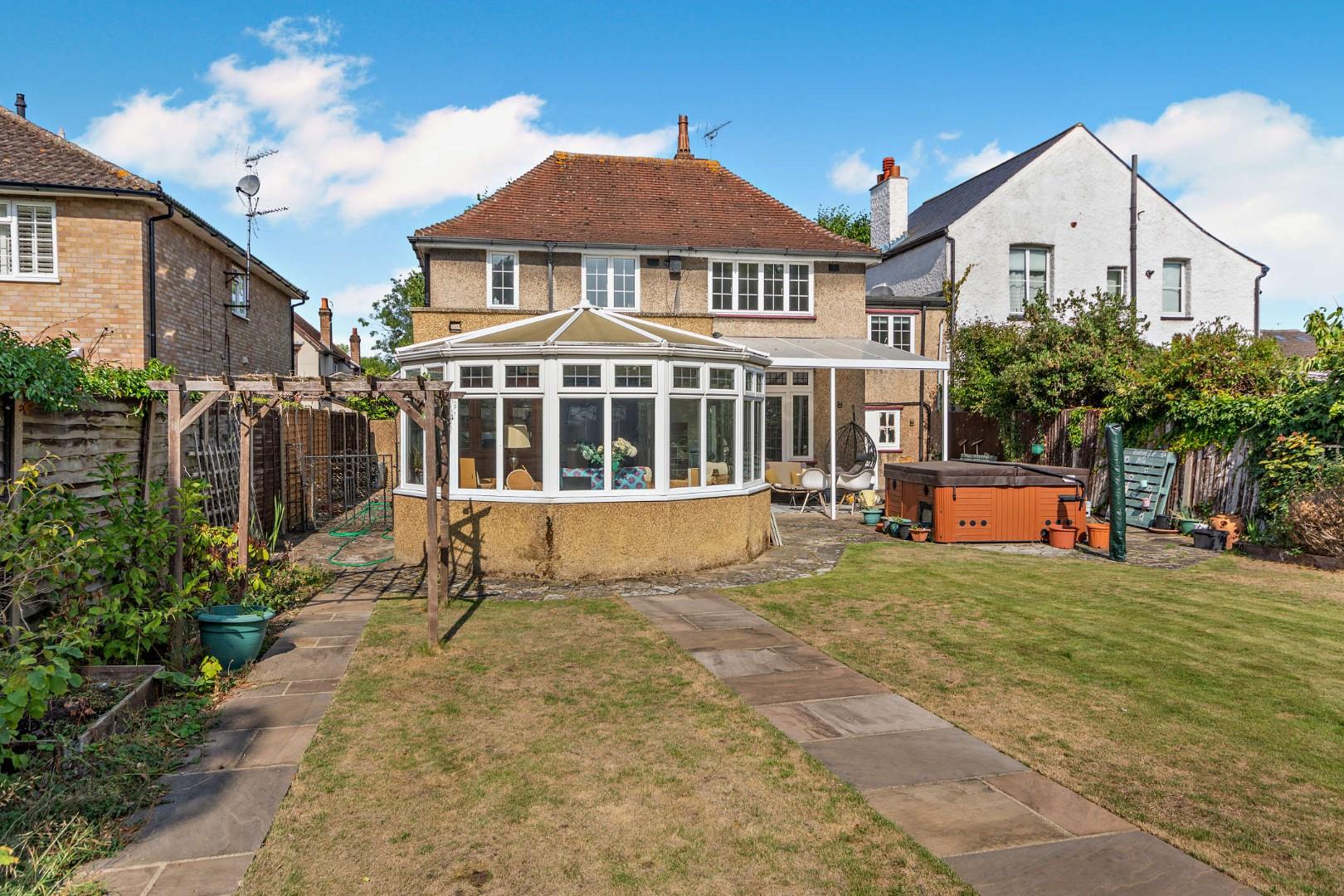 Parkland Grove, Ashford
